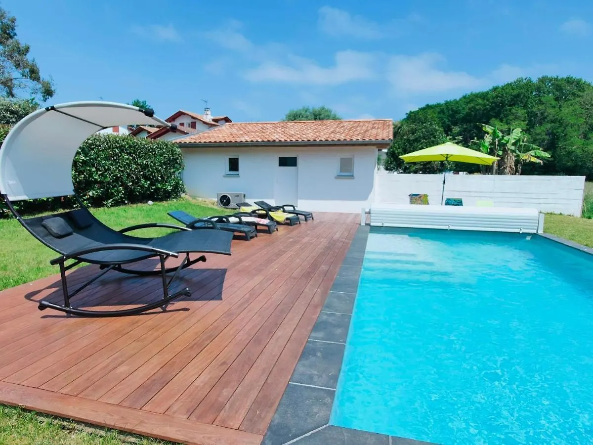 Appartement 4Pers Piscine Parking Terrasse Clim à Arbonne